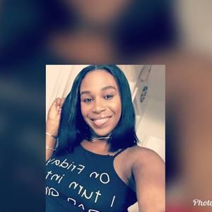 Meet your Posher, Edeikah